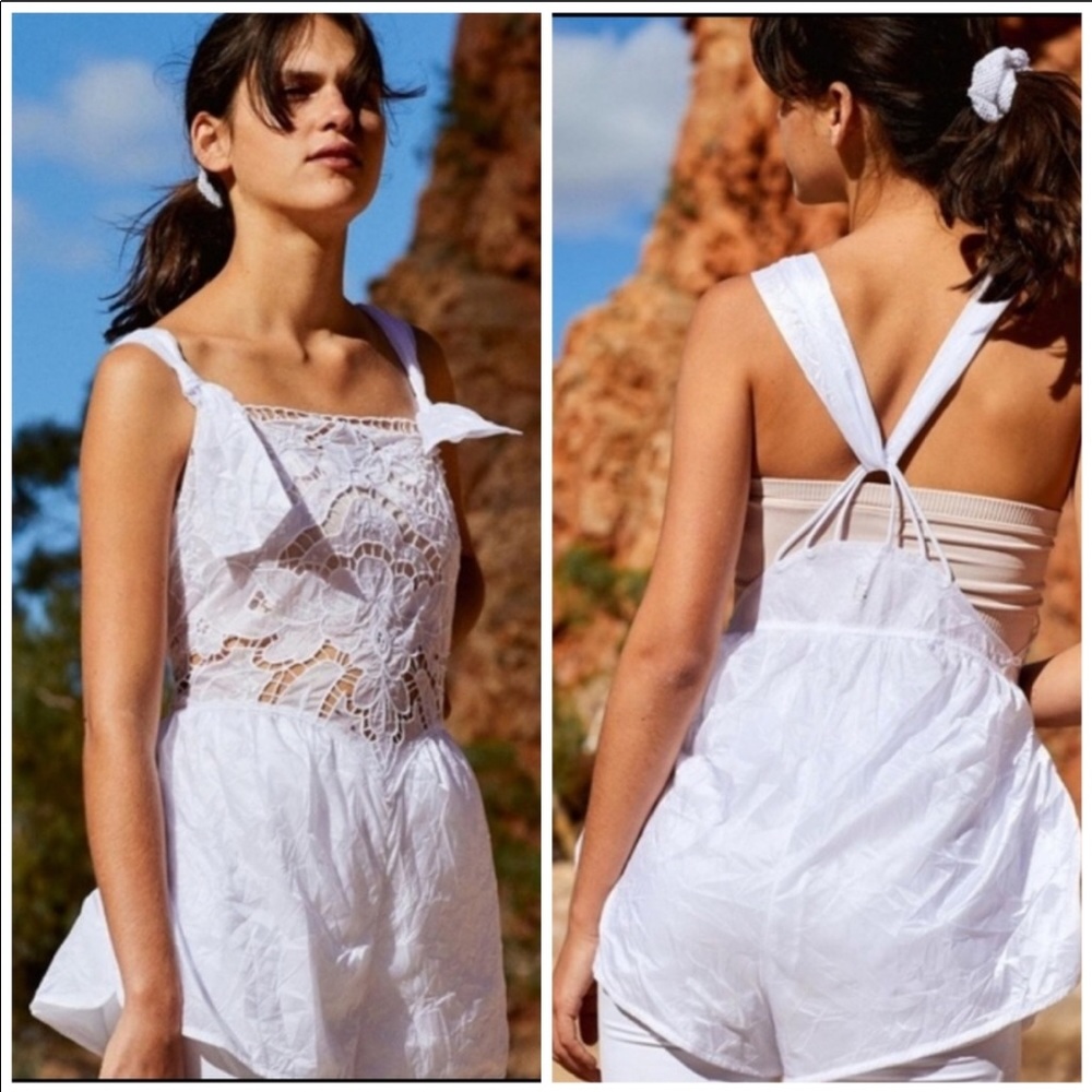Free People movement white onsie romper shorts women’s size small Nwot